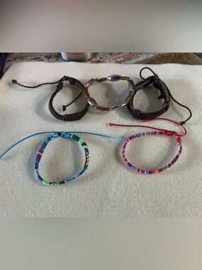Set of 5 Boho Adjustable Bracelets - Brown Leather & Colorful Woven